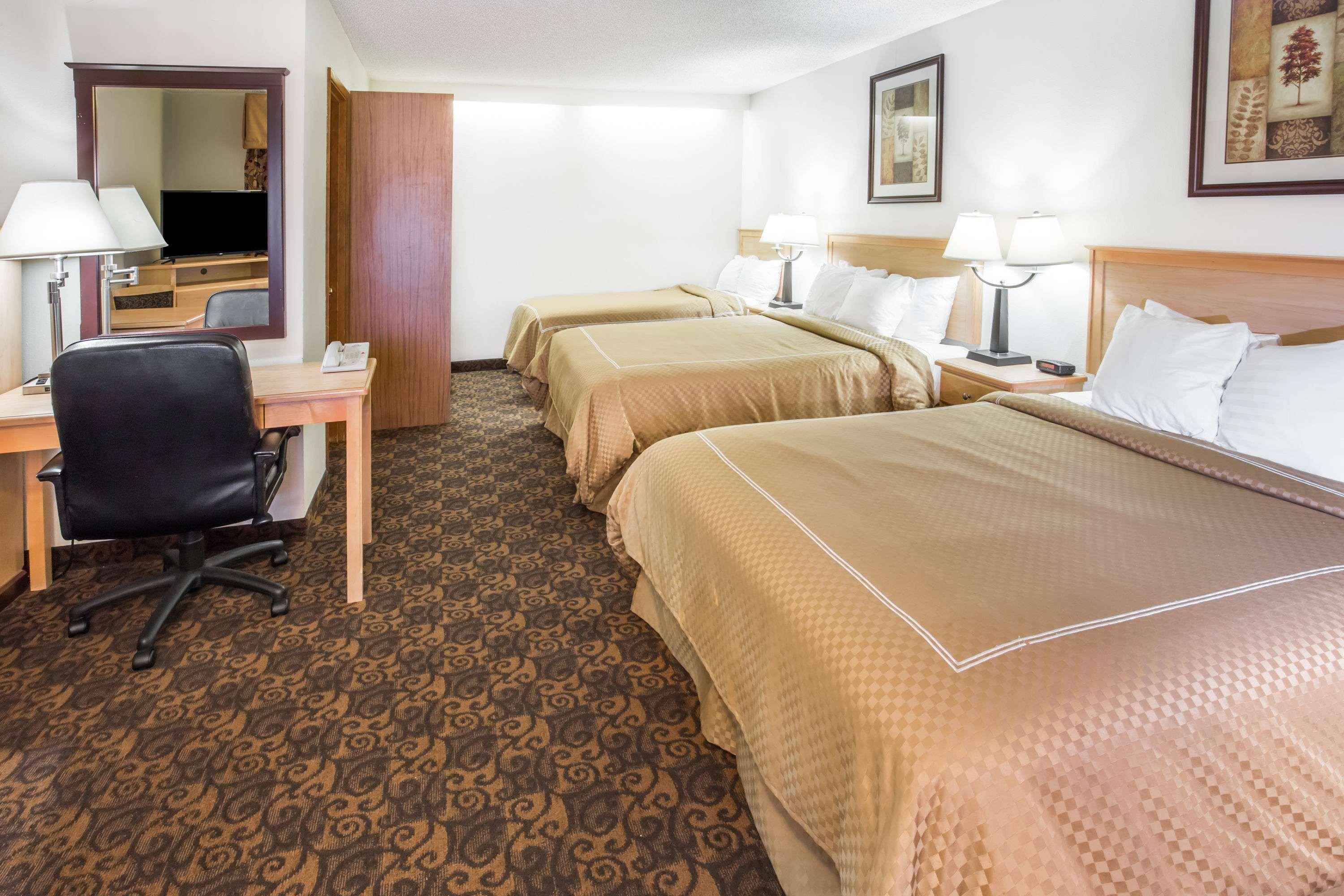 Hotel Days By Wyndham Black Bear