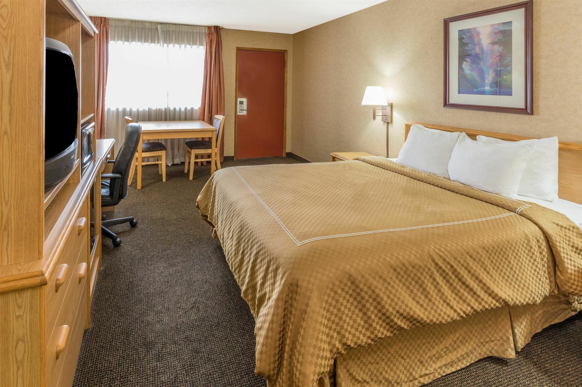 Hotel Days By Wyndham Black Bear